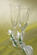 Bridal Beauty Calla Lily Toasting Set